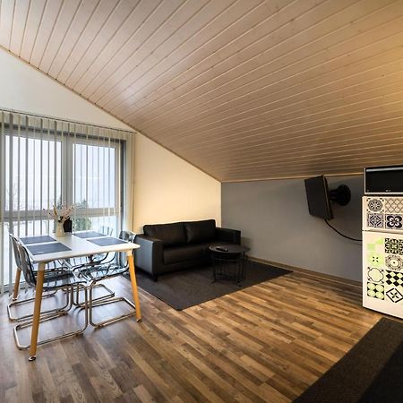 Gemuetliche Ferienwohnung Mit Panoramablick Muttensweiler Extérieur photo